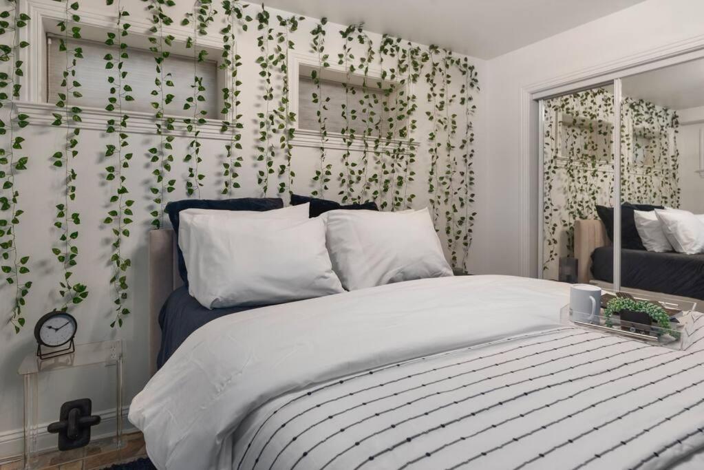 Upscale 2Br Apartment With Patio Distrito de Colúmbia Exterior foto